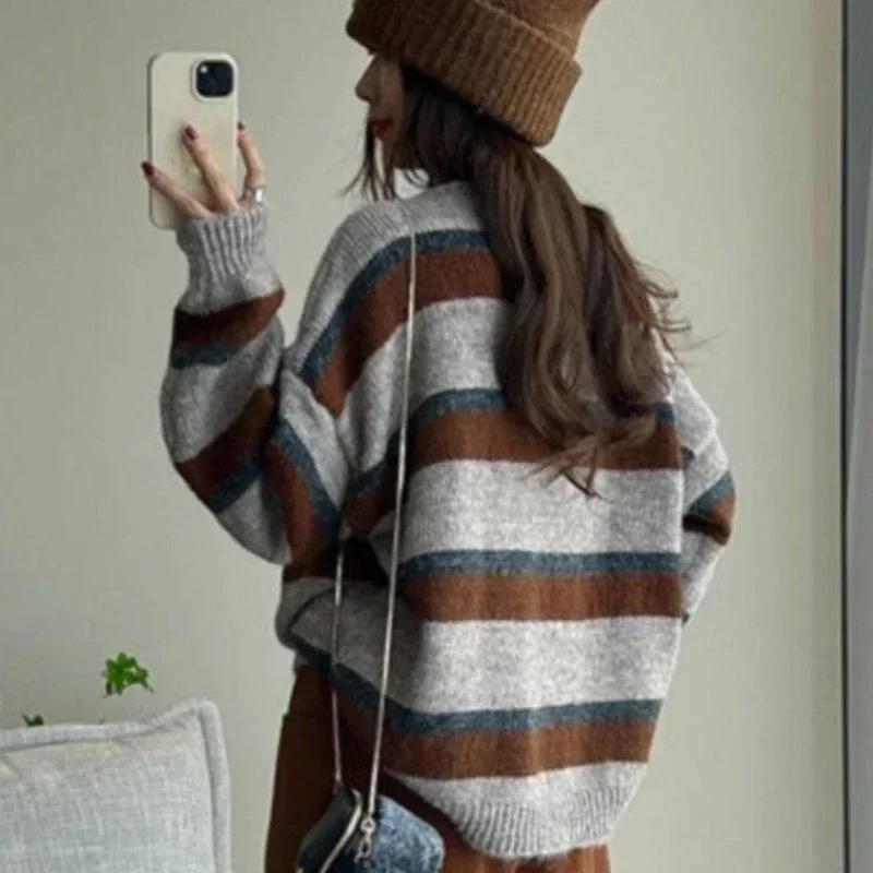 Striped Baggy Cardigan Women K - Street Fashion Korean Girl ulasan dan harga