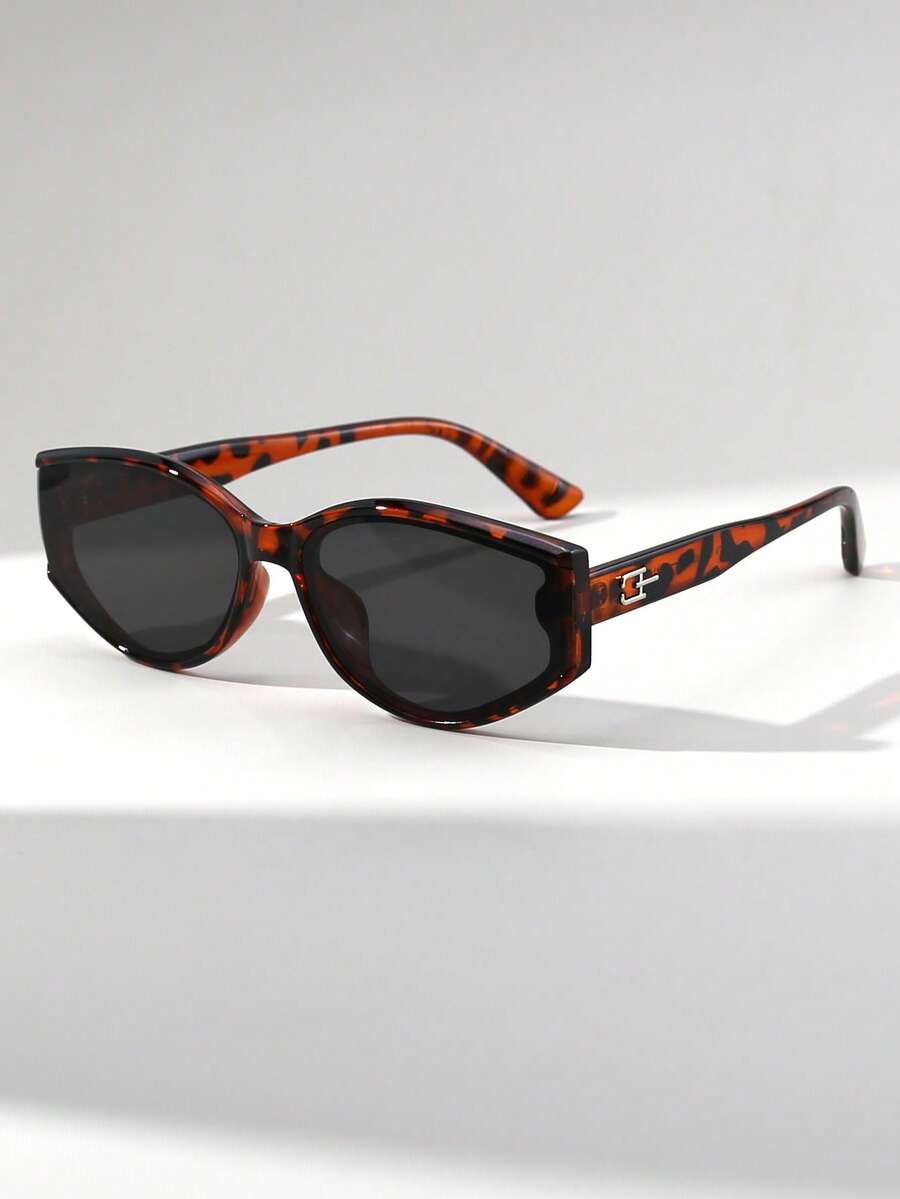 1 Pair Women Vintage Cat-Eye F - Fashion Street Cat ulasan dan harga
